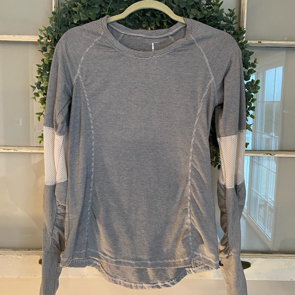 Mondetta Workout Top